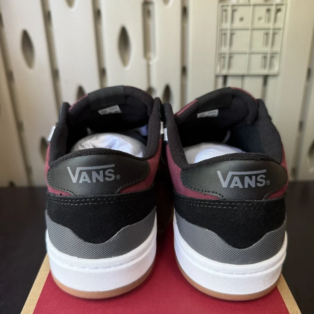 Vans Lowland 2.0 Skate Sneakers Shoes Red Black Men's Size 10 - VN000D6R2Q1